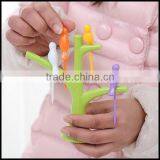 Eco-friendly Creative Cute Design Bird on Tree Shape ABS Plastic Fruit Fork Set Wholesale thumbnail-4