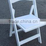Outdoor Natural Wood Slat Folding Chair for Relaxation thumbnail-2
