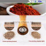 Middle-sized and Smooth-faced Good Quality Salt and Pepper Grinder Set thumbnail-5