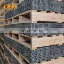 China Professional Cheap Heavy Gauge 1.5 Inch Welded Wire Mesh/small Mesh Galvanized Wire Mesh thumbnail-3