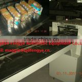 On Edge Automatic Cookies Packaging Machine