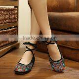 Plus Size New Fashion Women's Shoes Old Peking Flats,Ladies Embroidery Soft Sole Lace-Up Casual Shoes Zapatos Mujer thumbnail-2