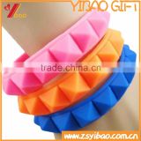 Promotional Wholesale Silicone Bracelet/Customs Design Silicone Wristband/ Embossed, Debossed, Printed Logo Rubber Wristband