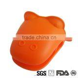 High Temperature Take Bakeware Microwave Oven Ironing Gloves Insulation Hand Clamp thumbnail-4