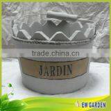 Fashionable Customzied Barrel Shape Wooden Different Types Flower Pots thumbnail-2