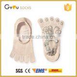 Hiking Women's Man's High Quality Striped Popular Toe Socks Yoga Socks Anti Slid Socks thumbnail-1