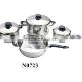 Stainless Steel Saucepan thumbnail-1