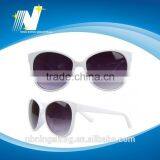 2015 Fashionable Custom Women Wholesale Sunglasses thumbnail-4
