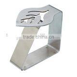 Maple Leaf Shape Hollow Out Stainless Steel Table Cloth Clip thumbnail-2