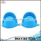 NBRSC High Quality Heat Resistant Mini Cooking Pinch Mitts Silicone Gloves Pot Holder thumbnail-3
