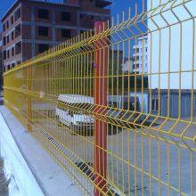 Easily Assembled 3D Panel Fence Curved Welded Wire Mesh Fence for Heavy-Duty Applications thumbnail-4