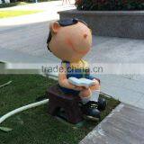 FRP Student Figurine in Garden thumbnail-5