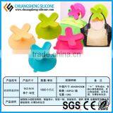 2016 Newest Silicone Wall Hangle Hook, Eco-friendly Sucking Wall Hook, Mini Silicone Hooks thumbnail-6