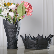 Folkcrafts Black Artwork Vase Rhinoceros Design Manufacturers Wholesale