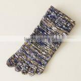 Hot Sale Japanese Design OEM Home Wear School Teen Girls Winter Comfortable Cotton Colorful Stripes Injinji Yoga ToeSocks