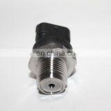 Fuel Rail Pressure Sensor 0281006165 For CASE IH Iveco Stralis Trakker New Holland T8 T9 thumbnail-1