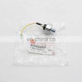 GENUINE OIL SENSOR FOR EX200 EXCAVATOR ENGINE 1-82410033-00/182410033 thumbnail-1