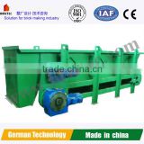 Box feeder for clay brick factory