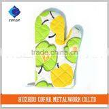 Fashion Design Durable Neoprene Oven Mitt thumbnail-1