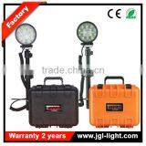Guangzhou Factory! IP67 24W Waterproof Rechargeable LED Work Lights With Safety Case, Police Equipment thumbnail-1