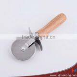 Factory Price Stainless Steel Pizza Pasta Cutter thumbnail-1