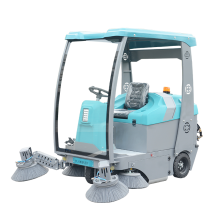 Karler KL1850 Industrial Park Driving Sweeper With Three-in-One Sweeping, Dust Collection and Water Spraying for Long-Lasting Standby thumbnail-1