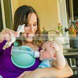 Free Hand Baby Bottle Holder thumbnail-5