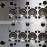 Plastic Injection Bottle Cap Mould thumbnail-1