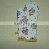 Printed Cotton Oven Mitt thumbnail-2