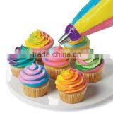 Tri-color Cream Coupler Cake Decorating Tools thumbnail-6