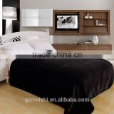Alibaba supplier 100% polyester solid color soft Raschel double ply blanket