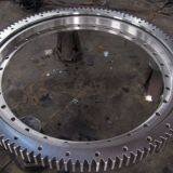 China Factory E.1200.32.00.C four Point Contact Slewing Bearing 1200*905*90mm thumbnail-1