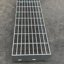 Direct Selling Galvanized Steel Grating Anti-skid Stainless Steel Platform Steel Grating Toothed Step Plate Heavy Steel Grating thumbnail-2