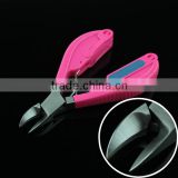 Fashion-designed Nail Cuticle Nipper With Manicure Accessories In Handle