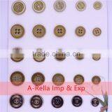 Round Shape 4 Holes Buttons for Garment Resin Materials thumbnail-3