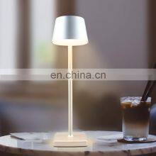 China Manufacturer Wholesale LED Book Reading Desk Lamp Lights Decorative Light Table Lamps With USB Interface thumbnail-2