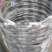 BTO-22 Galvanized Concertina Razor Wire Barbed Tape thumbnail-4