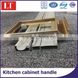 Door pull handle for kitchen cabinet