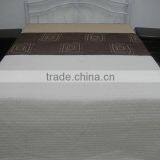 Best Quality New Design Embroidered Quilts