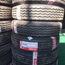 825R16 Two Lines Truck Tyre thumbnail-4