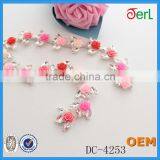 Wholesale New Style Silver Plating Clear Crystal Rhinestone Trim With Colorful Flower Plastic Pearl for Dresses thumbnail-2
