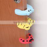 J148 Baby Safety Soft Rubber With Cartoon Design Door Guard thumbnail-5