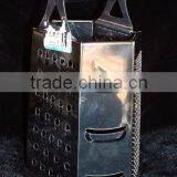 Grater thumbnail-1
