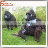 Latest Design Outdoor Artificial Grass Animal Topiary Wire Frame for Landscape Decoration thumbnail-2