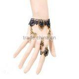 Handmade Lace Spider Bracelets With Ring National Special Jewelry Bracelet Sets Wholesale thumbnail-1