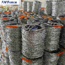 Factory Sell Cheap Barbed Wire Galvanized Traditional Twist 400M 500M 50Kg Per Roll 50Kg Barbed Wire Price Coil Barbed Wire thumbnail-4
