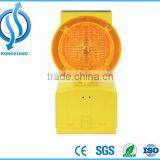 Yellow or Red Solar Power Flashing Road Safety LED Warning Barricade Light thumbnail-3