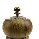 Manual Wooden Pepper Grinder Set thumbnail-4
