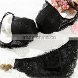 Mature Women Stylish Lace Underwire Bra and Panty Set thumbnail-1