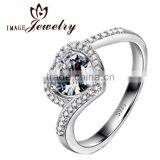 China Hot Selling Fashion Jewelry White Zircon Engagement Ring thumbnail-1